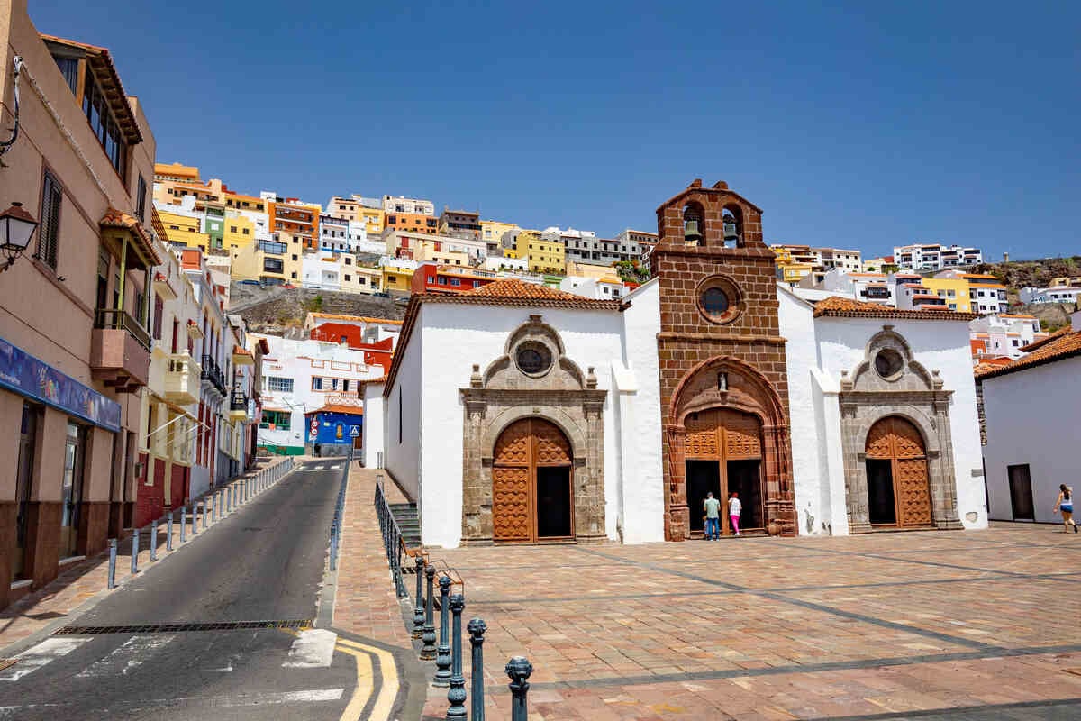 tourhub | YellowWood Adventures | Hiking the wondrous landscapes of the Canary Islands 