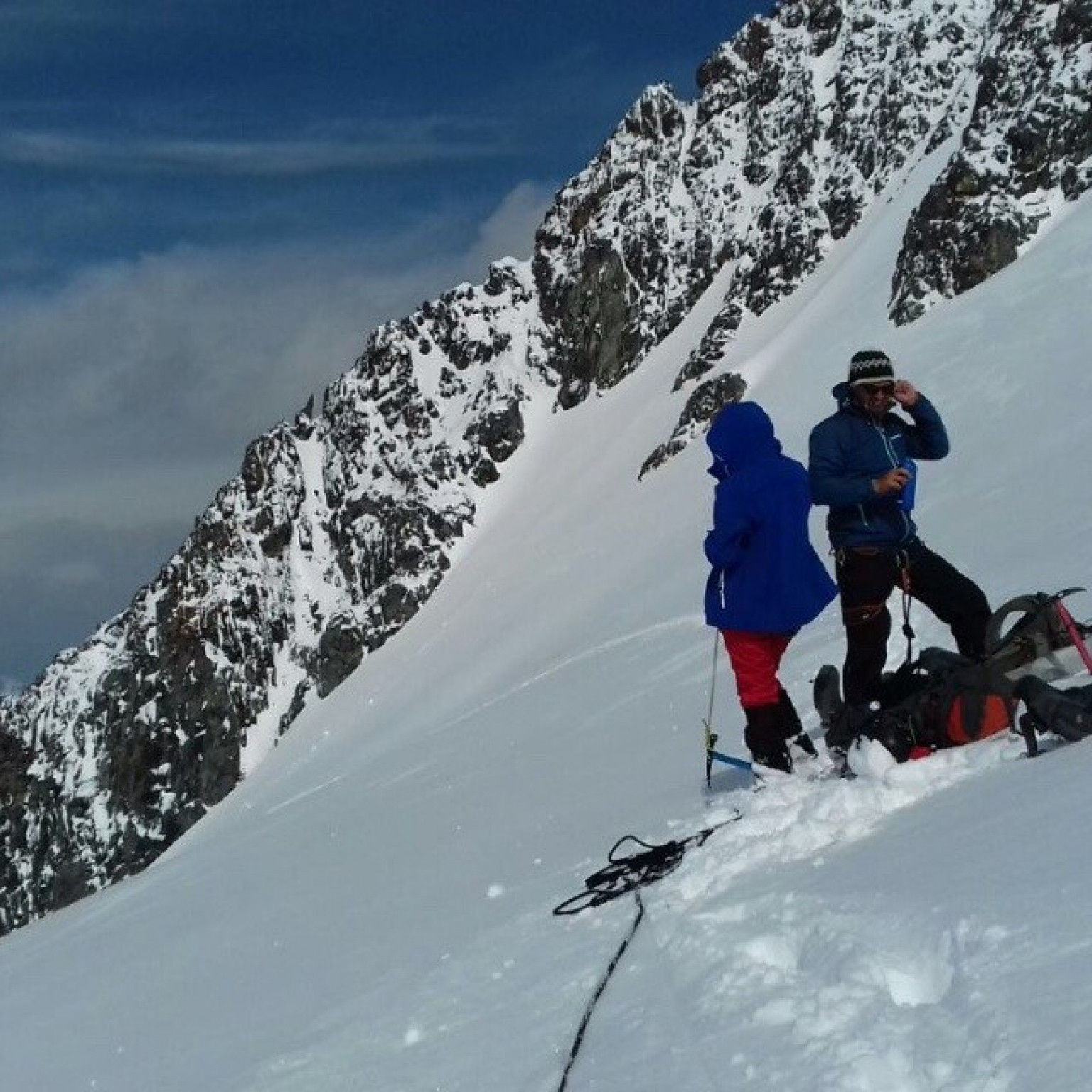 Trekking Adventure Holiday Kyrgyzstan Peak Palatka Summit Yellow