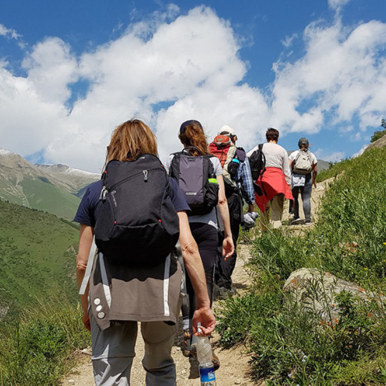 Kyrgyzstan Hiking Tour | In the Footsteps of Nomads Trek - Yellow Wood ...